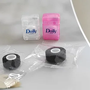 Daily Care Good Price Colored Transparent Storage Box Pack Mint Waxed Nylon Floss 630D Dental Floss for Travel