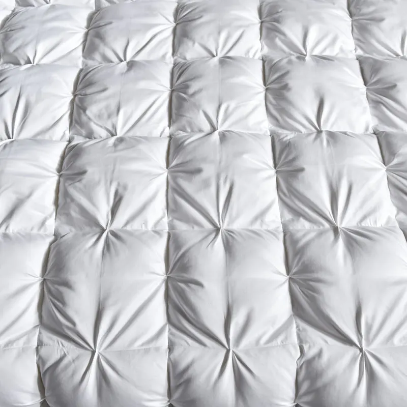 Home textile factory direct sales of eiderdown quilt