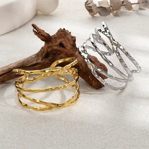 INS Style Retro TRENDY 18K Gold Plated Stainless Steel Open Niche Design Bracelet Fashionable Niche Bangles for Women