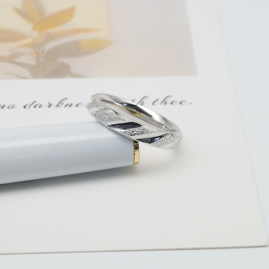 Wholesale Simple Design 925 Sterling Silver Plain Ring Newest Design Couple  Rings Silver S925 Ring Man Woman