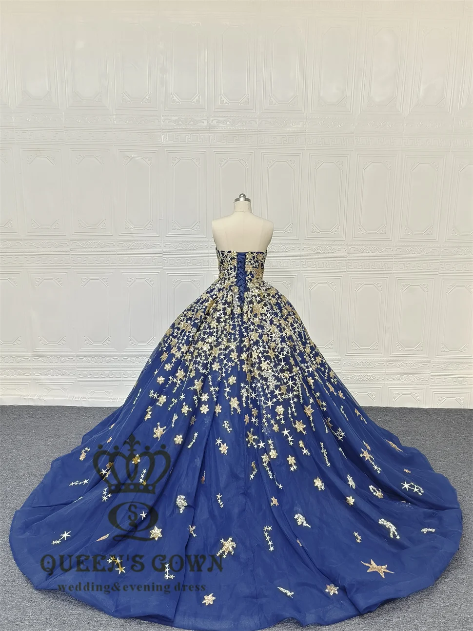 QUEENS GOWN Custom Blue Fantasy Starry Pattern Ball Gown With Elegant  Sleeveless Quinceanera Ball Dresses