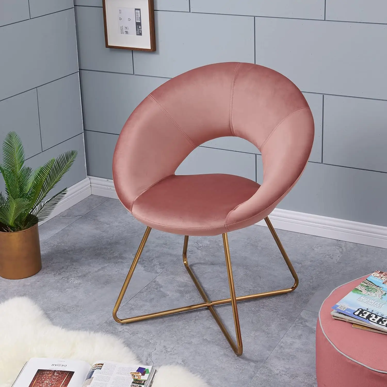 European Style Mid Century Modern 2024 Hotel Pink Velvet Accent Round