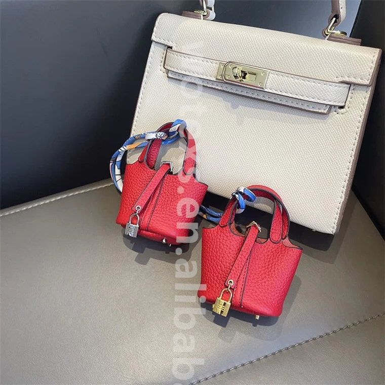 Source DC0110 Hot sale Handmade doll bag Mini tote Miniature Leather Bag  for doll Purse on m.