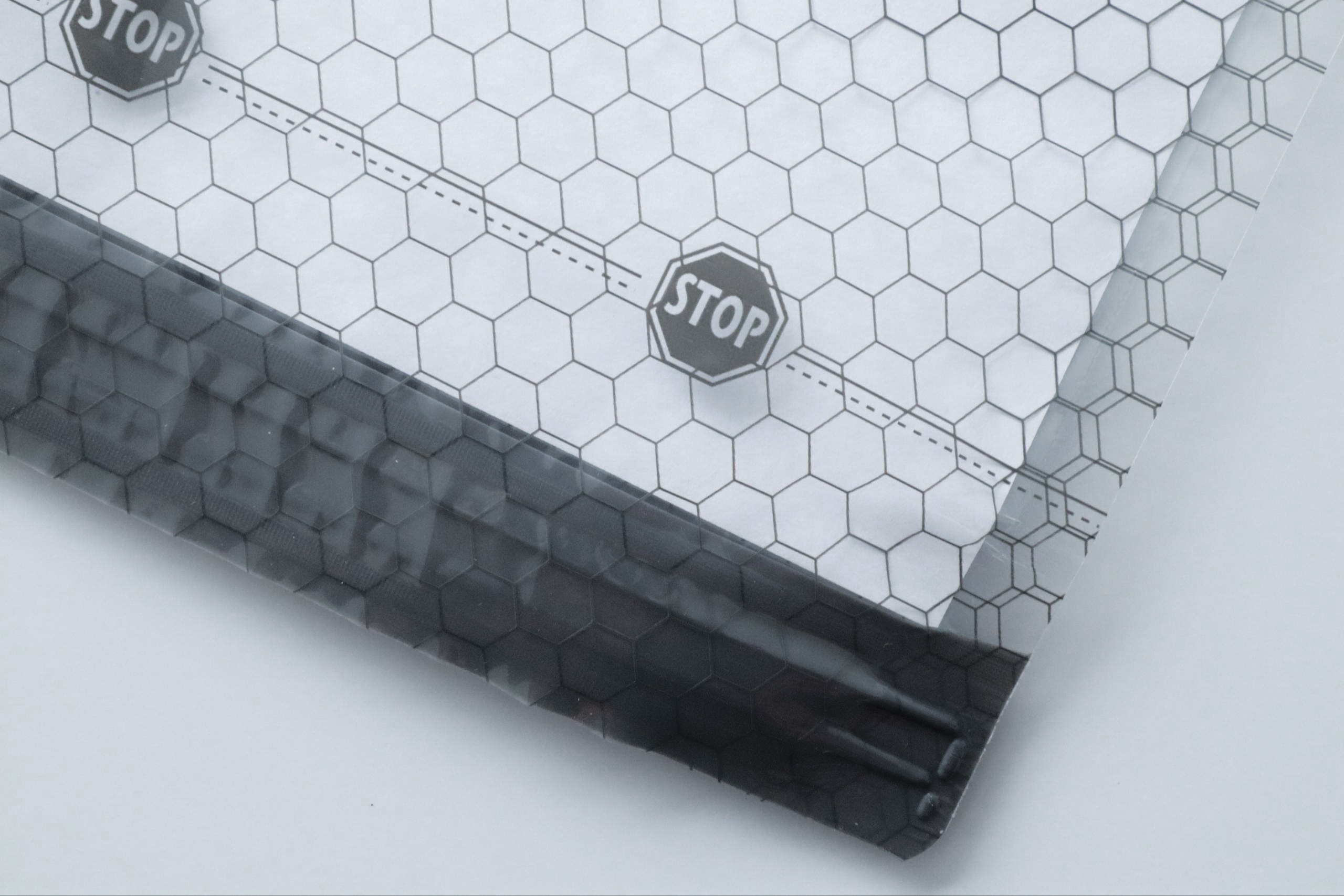 High-Performance Travel Compression Bag Waterproof and Anti-Damp Vacuum Storage to Protect Stored Items From Moisture