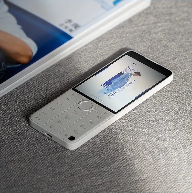 Telefone QIN F22 Pro Versão Global 4G com Tela Touch, Smartphone