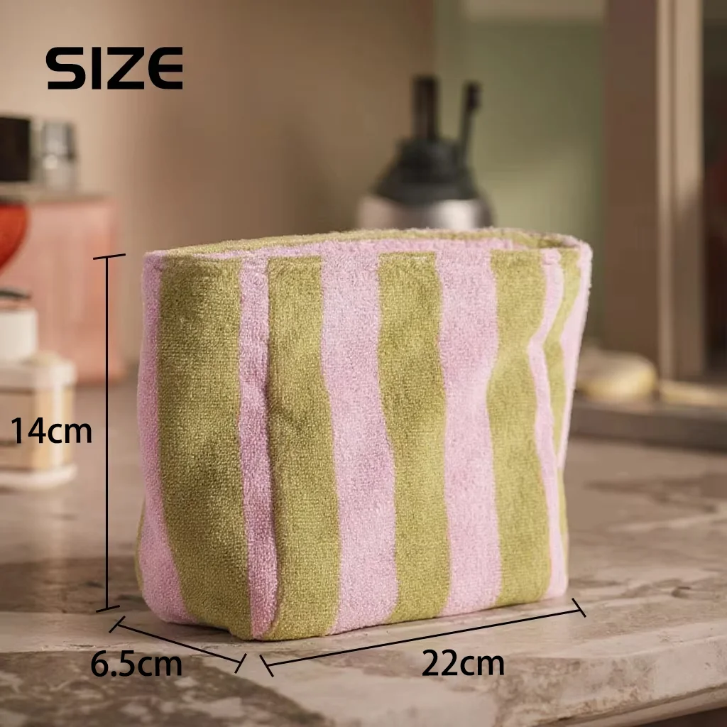 Royal Fair Custom ODM Portable Blocking Striped Terry Cloth Skincare Makeup Bag Durable Cosmetic Bag with Zipper for Daily Use