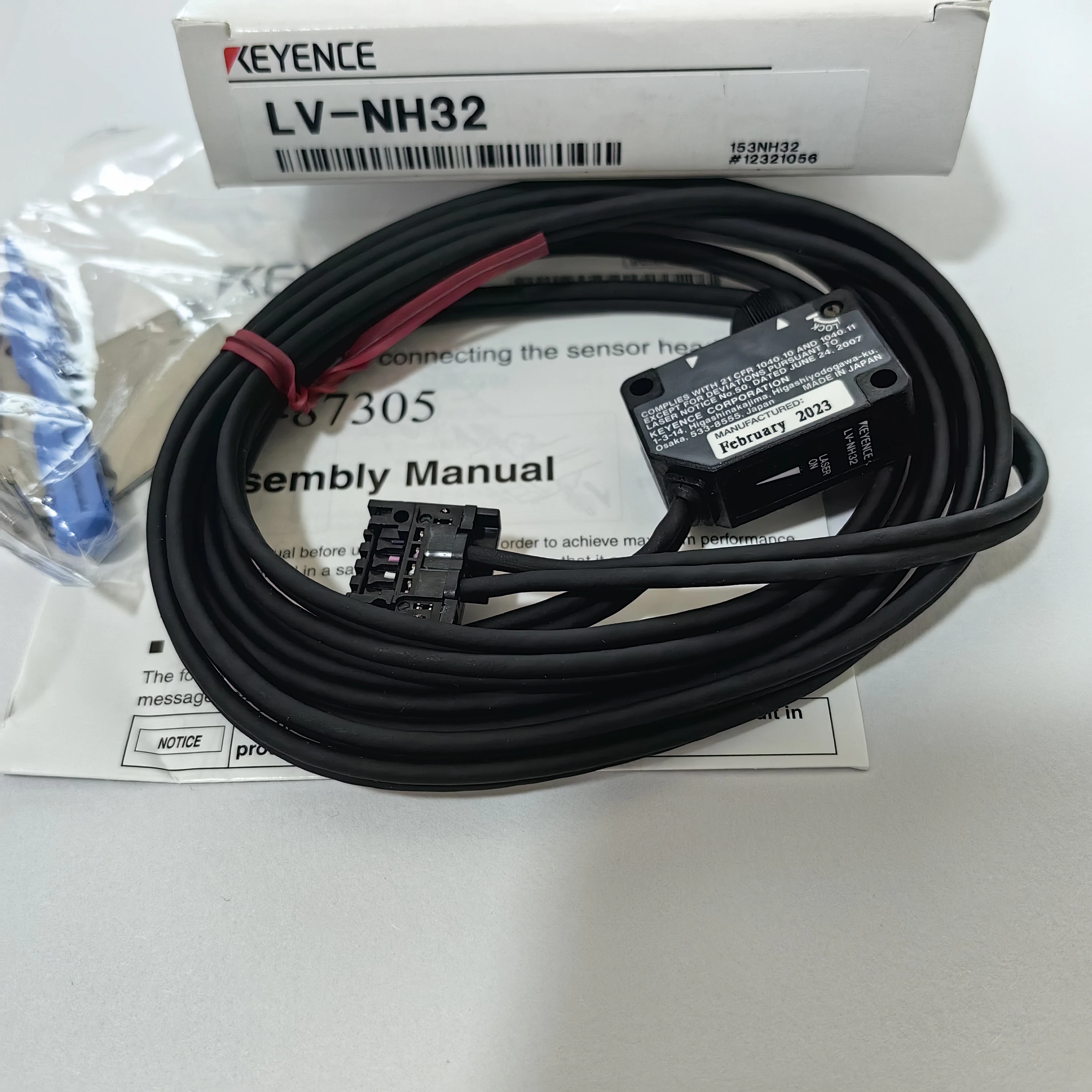 KEYENCE LV-NH32 レーザーセンサー 新品未使用デッドストック2台