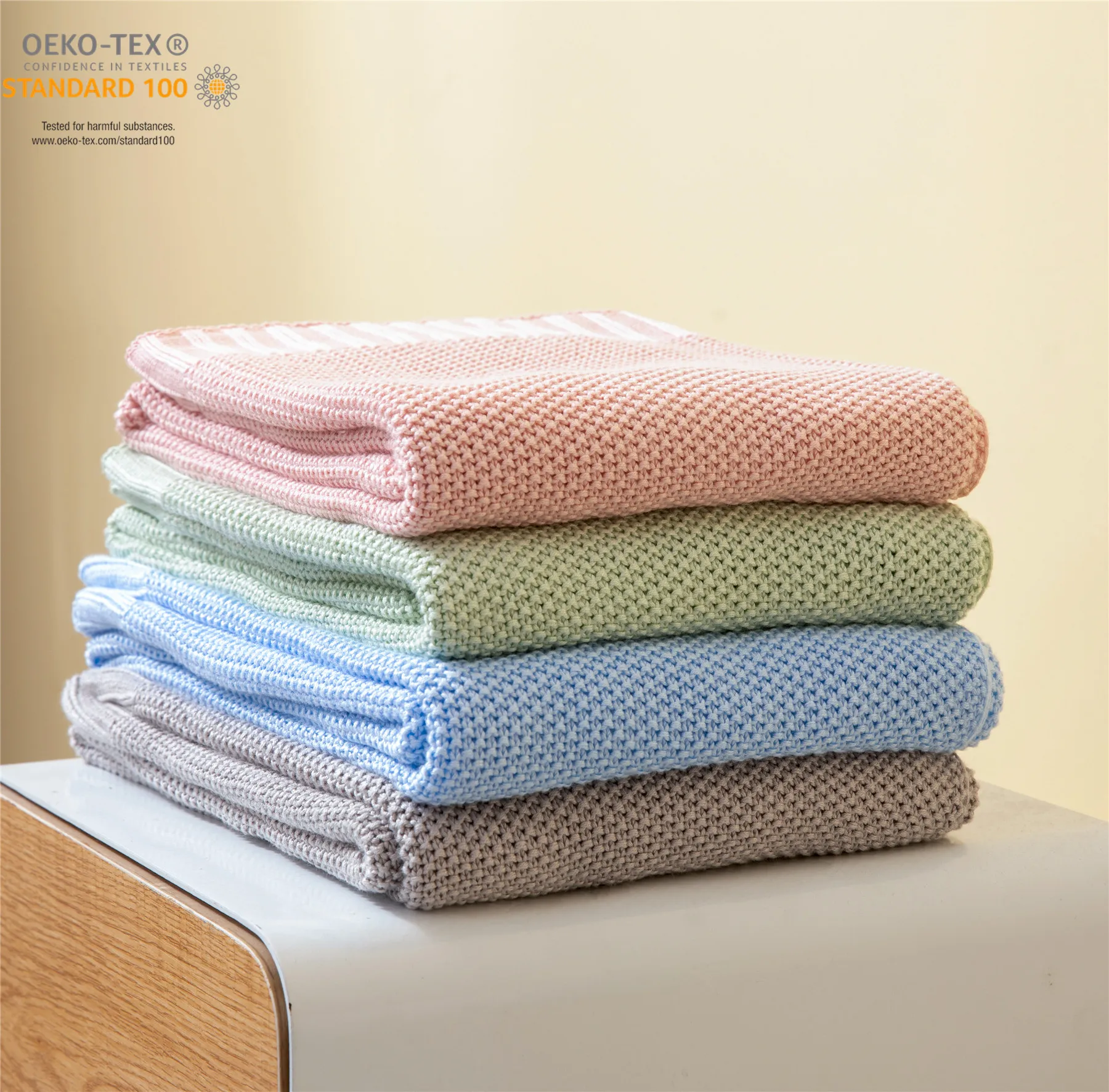 Akt Lightweight Bamboo Fiber Knitted Blanket for Summer Oeko-Tex details