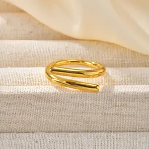 Tarnish Free Fashion Jewelry High End Gold Plated Chunky Double Irregular Lines Cross Ring Stainless Steel Women Rings