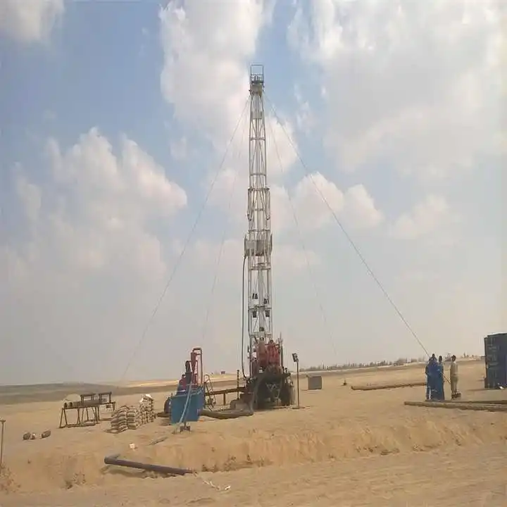 8x8 Chassis High Hook Load Workover Rig Truck 380V/220V Drilling Rig for Swamp Environment Operations