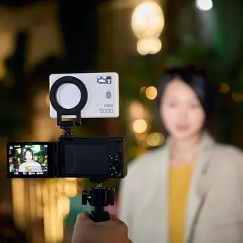 Godox MA5R RBG LED Light Magnetic Charging Full-Color Mini on Camera Lights Selfie Fill Lighting Color Temperature 1800K-10000K detail image