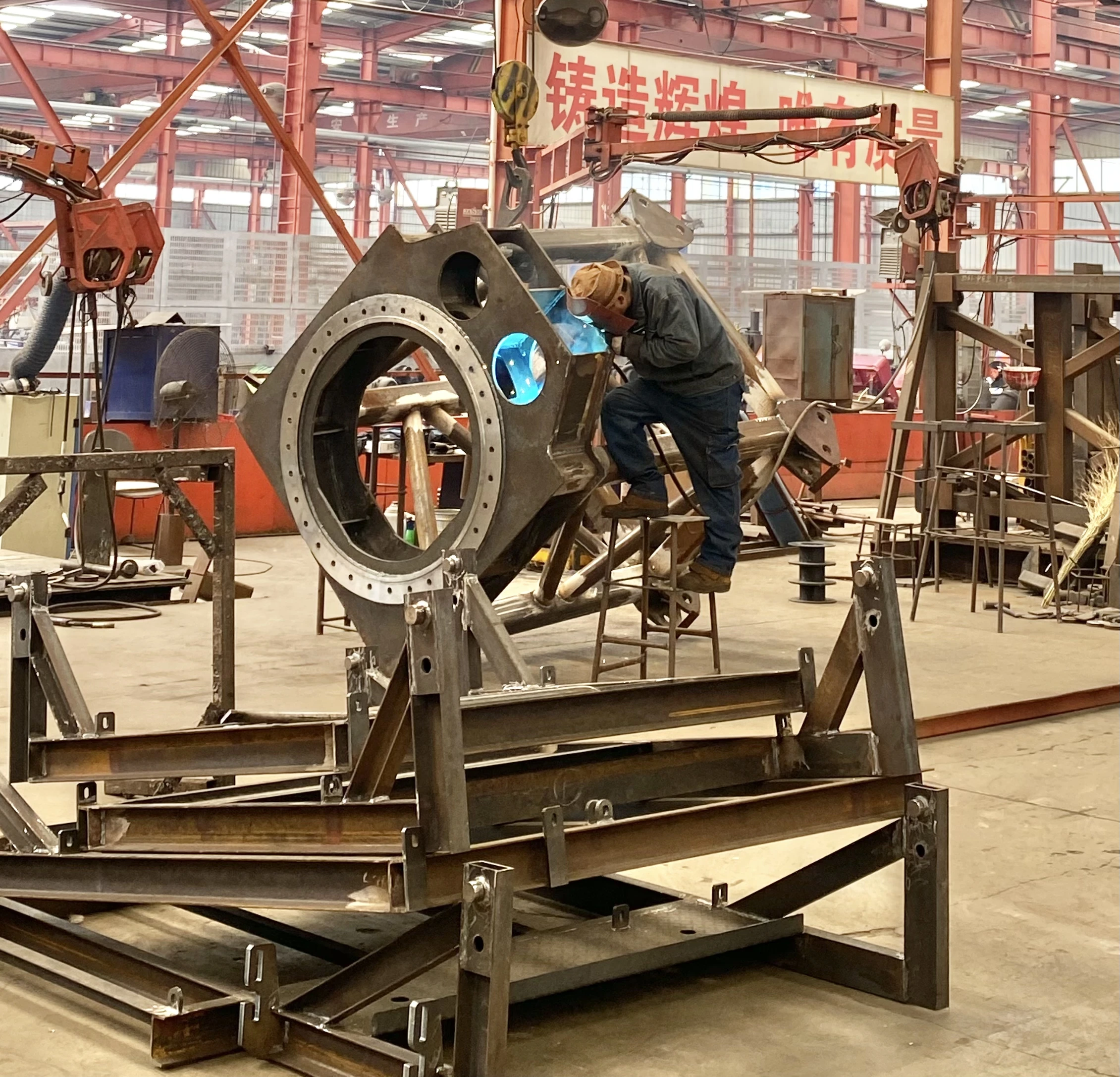 高质量锤头qtz250 tc7025-12塔式起重机供应商