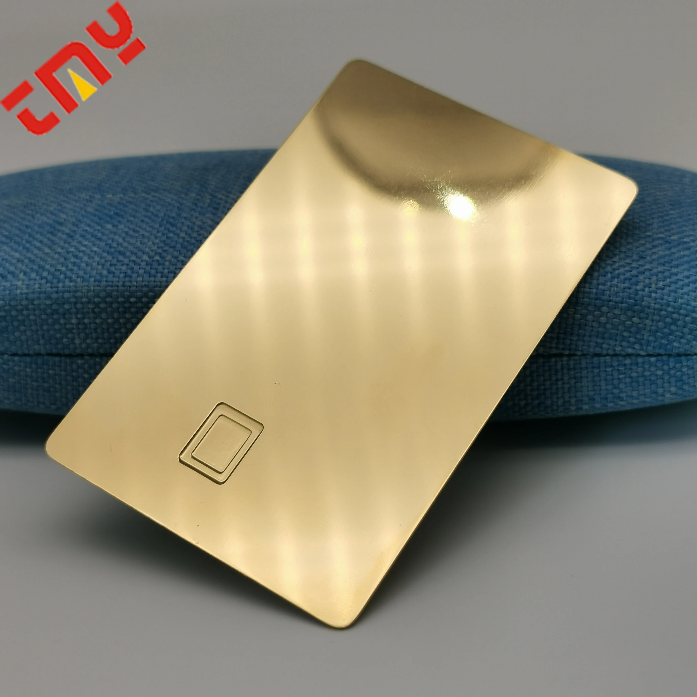 Индивидуальные высококачественные полированные заполненные 24 карата Золотые Зеркальные металлические кредитные карты для лазерной гравировки