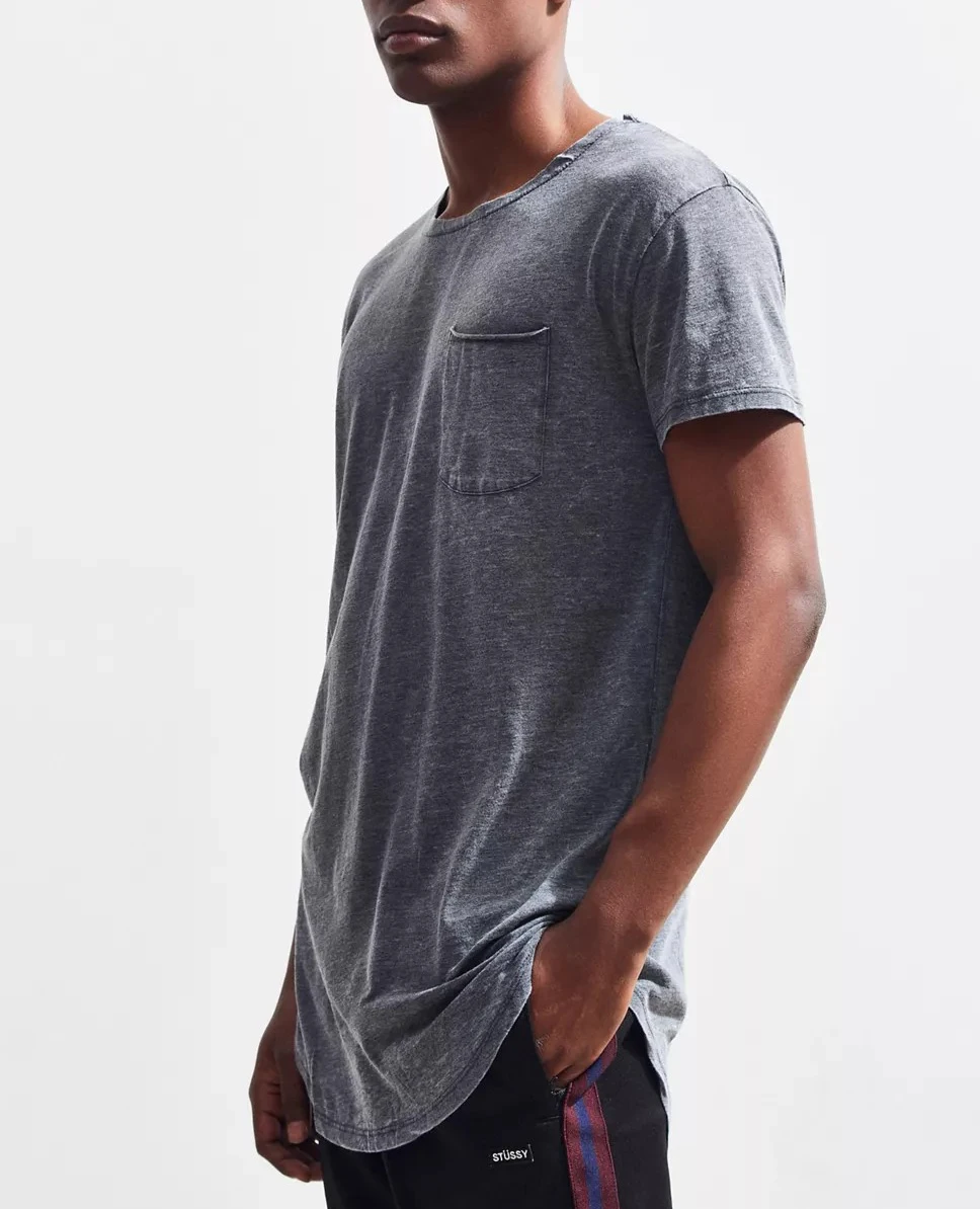 scoop neck curved hem tee