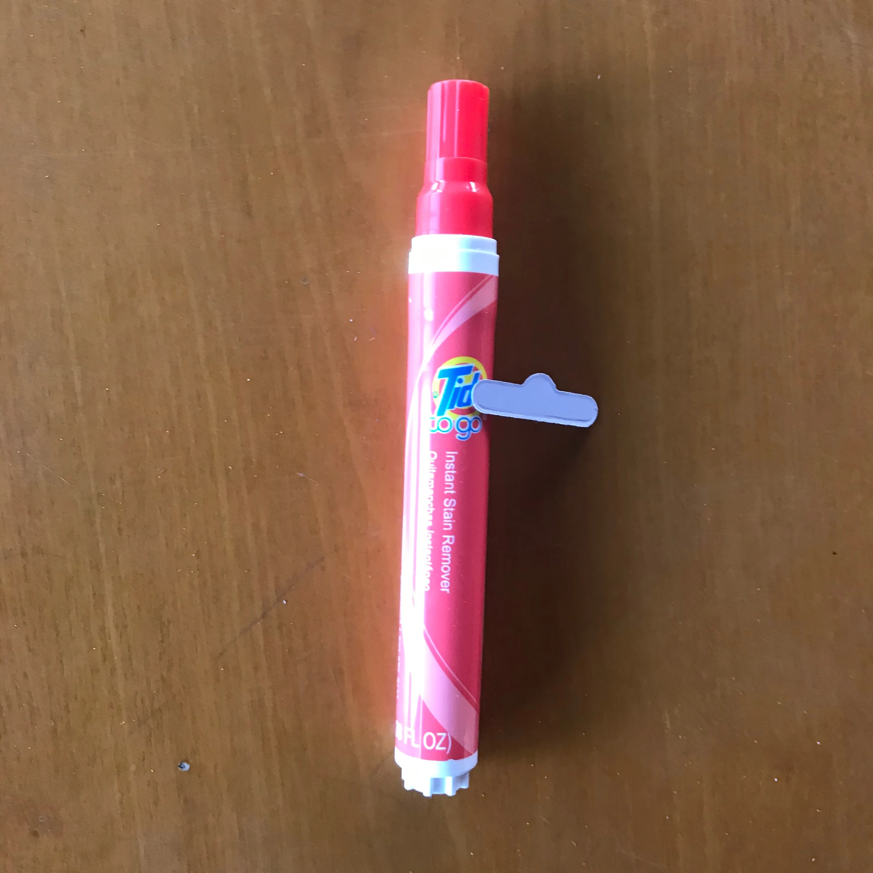 Magic Instant Stain Remover Food and Drink Stain Cleaning White Cloth Customized logo Print Plastic Decontamination Bleach Pen
