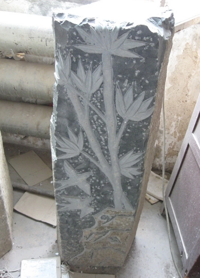 Natural Black Basalt Column Hexagon Pillar for Garden Fountain