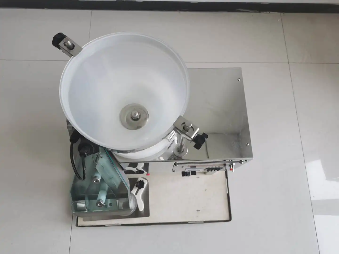 700 шт./мин, полуавтоматический маленький счетчик капсул, электронный настольный ручной счетчик капсул для аптеки