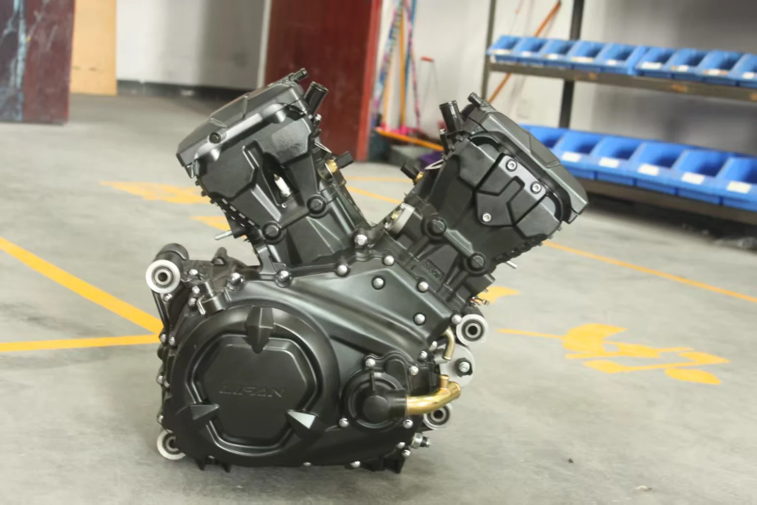 V600 2 Cylinder v Twin Engine 600cc Atv Engine Motos a Gasolina Lifan for Gasoline Motorcycles