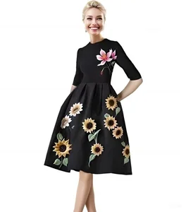 2026FW Luxury Women's Mid-Length Dress Floral Embroidered Sunflower Rose Loose Knee-Length Summer Floral Floral