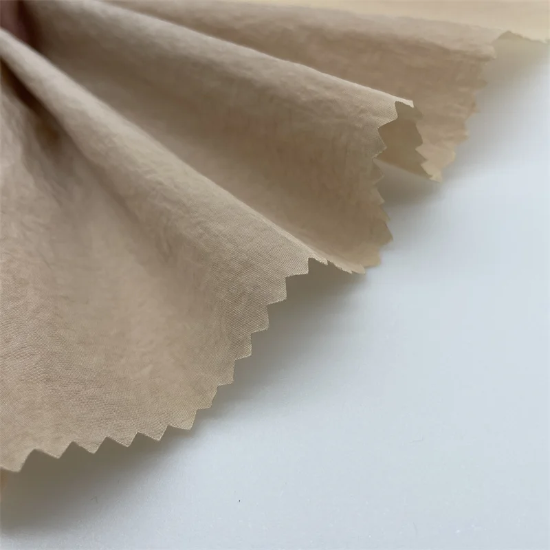 Multiple Functions Woven Dyed Lightweight 350T Nylon Taffeta Fabric