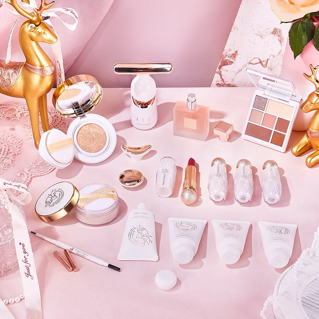 All-In-One 17pcs Vegan Makeup Gift Set - Customized Lip Gloss