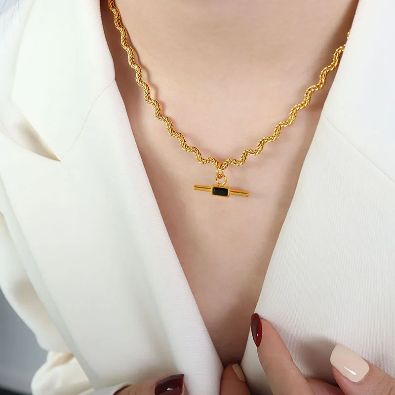 Fashion Minimalist Copper Brass Necklace With Special Design Copper