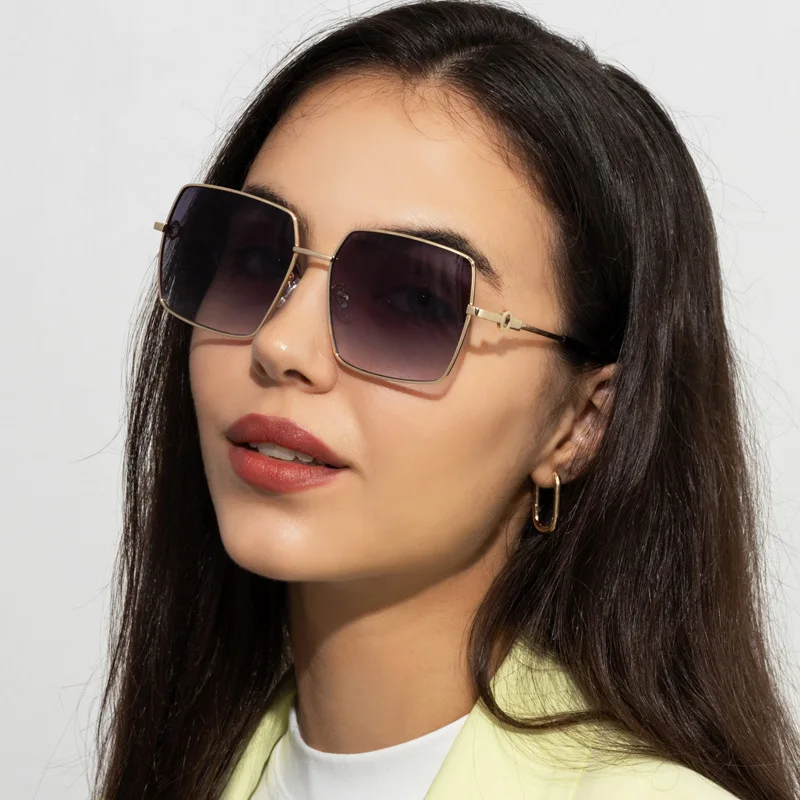 Wholesale Fashion Big Metal Frame UV400 Sunglasses