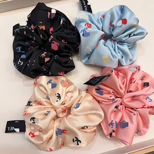 Fashion Designer Brand Women's Satin Hair Band Sweet Party Style Hair Band Factory Wholesale CC Hair Band