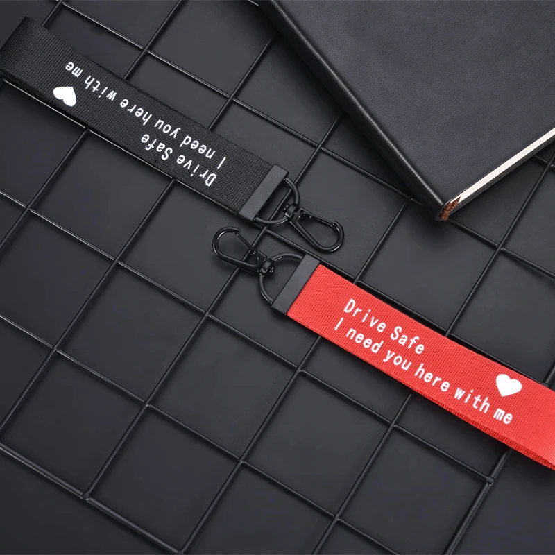 Xinxing Drive Safe Key Chain Ribbon Couples Breloczek Key Ring Boyfriend Gift Custom Keychain Father Key Chain Llavero De Regalo