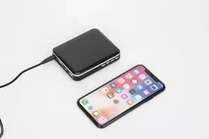 Popular Trending Multimedia Linux System P6 Mini Projector Full Hd Adjust Len Play Phone Mirroring Portable Projector P6