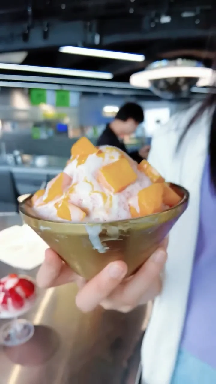 High Quality Electric Shaved Ice Cream Machine Shave Ice Bingsu Machine