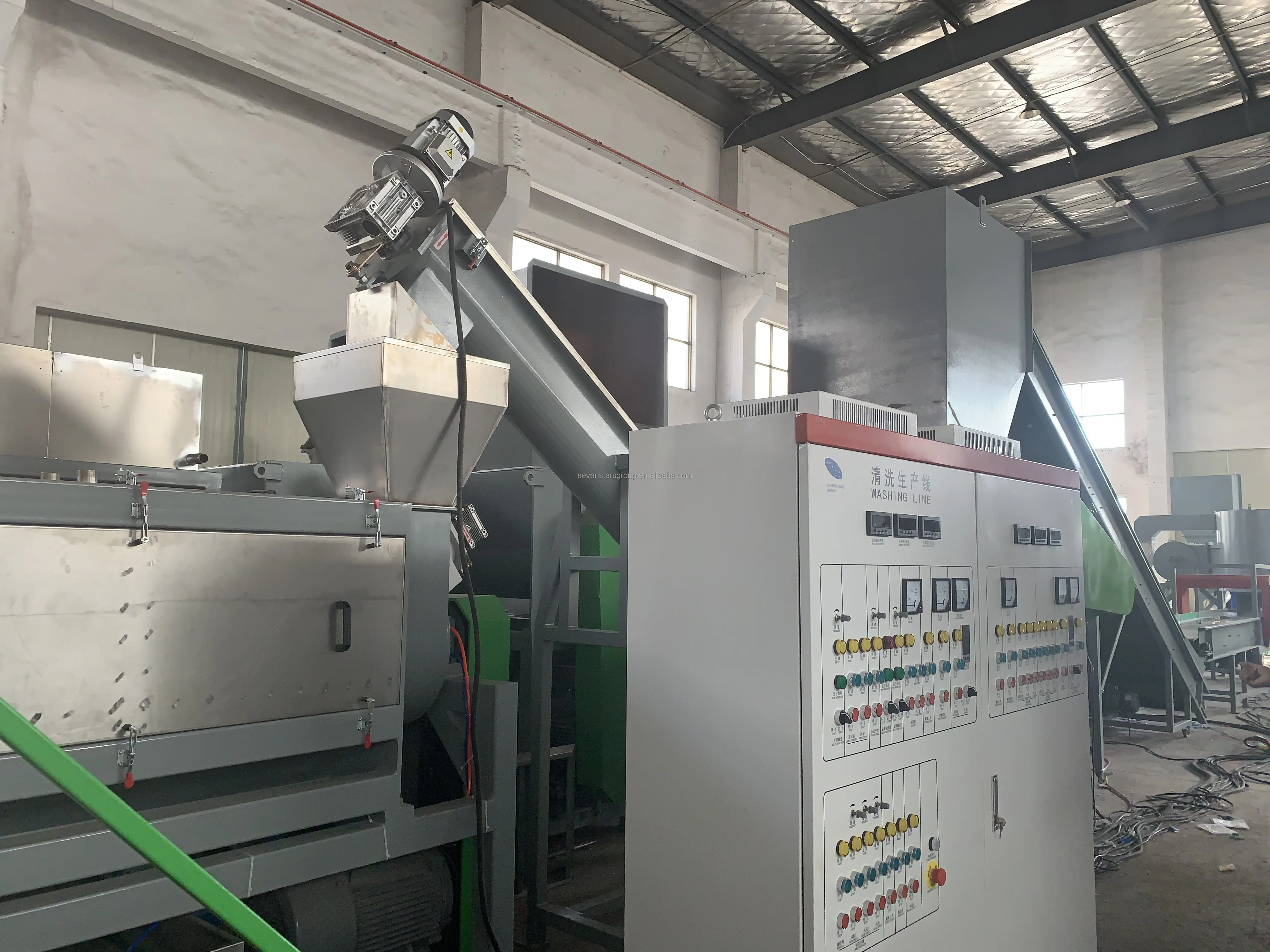 Plastic PET Bottle Recycling Machine Automatic Plastic Washing Line Plant Hot Wash