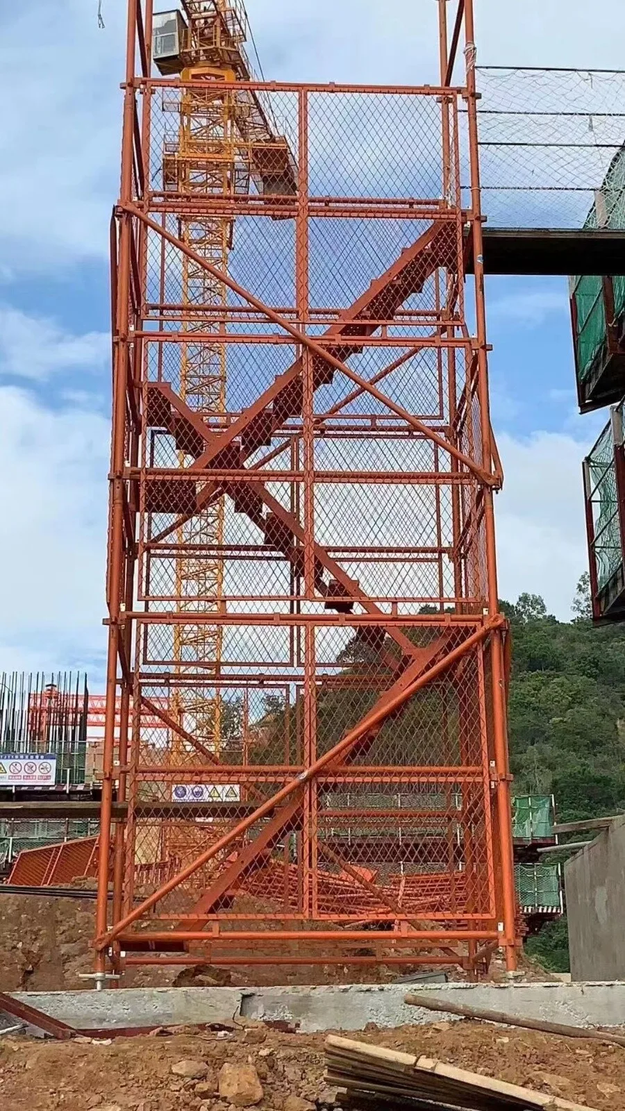 Scaffolding System Safety Protection Climbing Ladder Cage for Bridge Construction