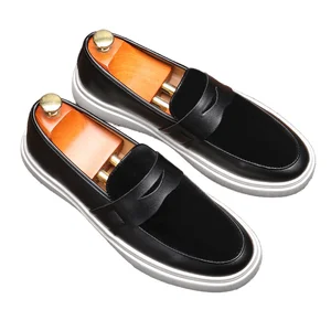 2026 Korean Style Fashionable ThickSoled Loafers for Men Slip-On British Casual Leather Oxford Shoes for Business Office