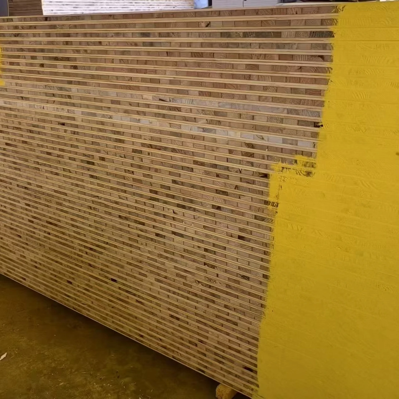 papan Pekak 500mmx3000mm 27mm 3 Lapis Kuning untuk Bekisting Konkrit