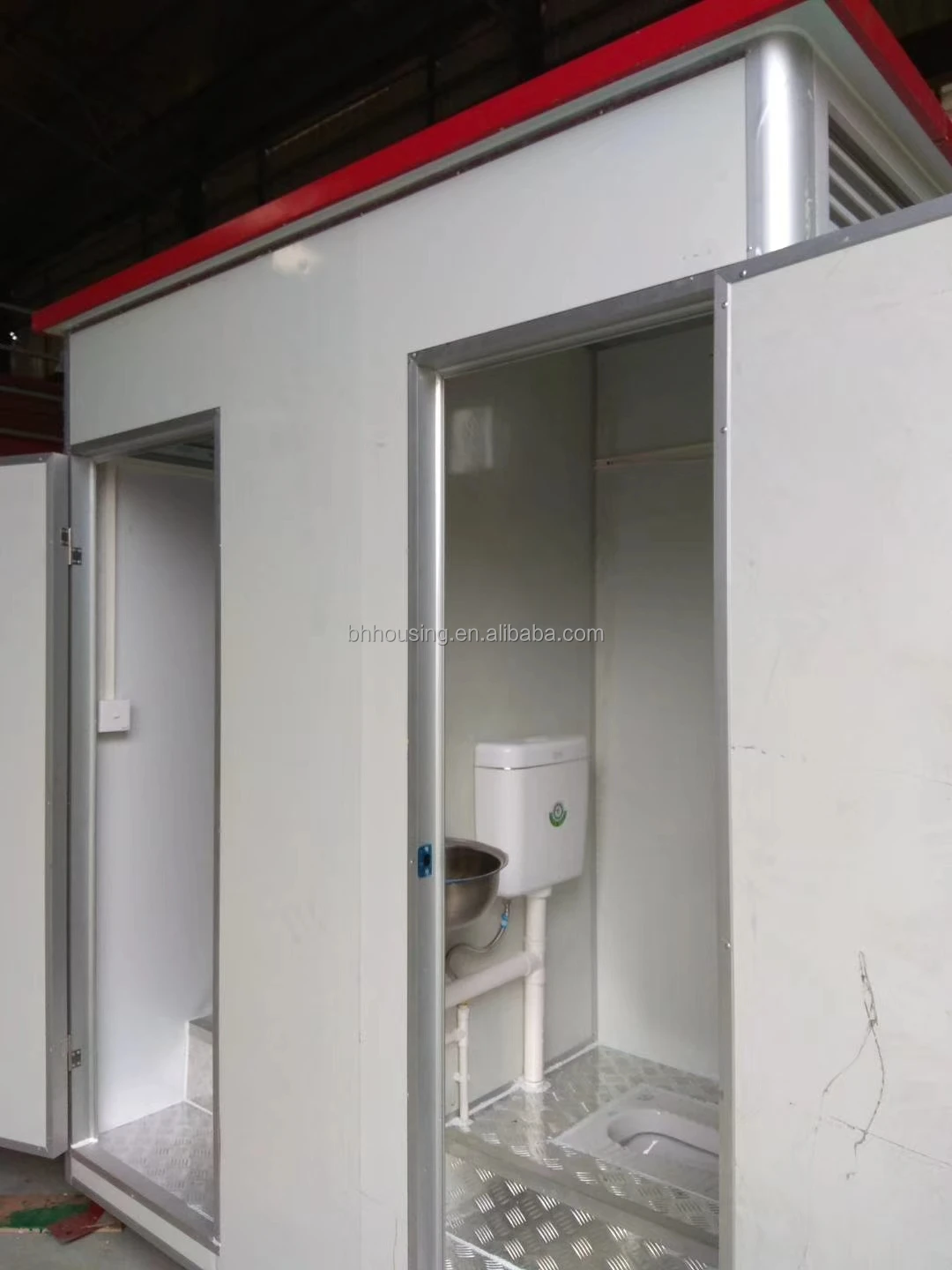 Low Price Outdoor Vip Toilet Portable Mobile Wc Portable Public Toilet