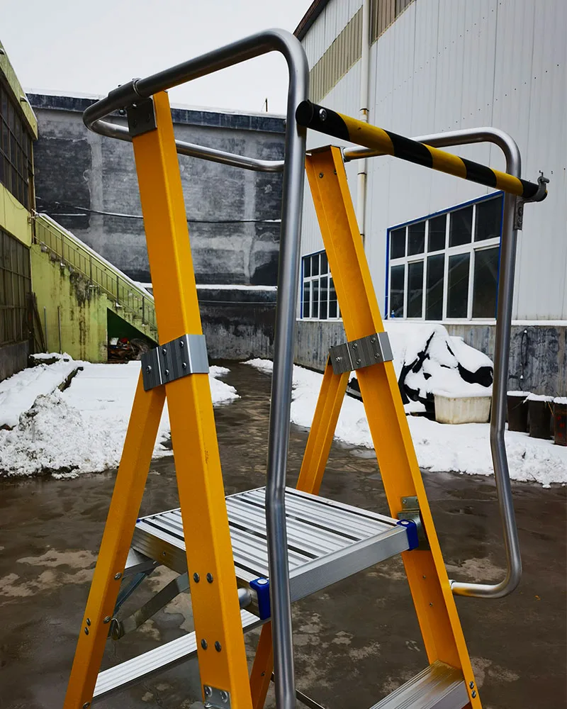 EN131 3 Section Combination Strong Built Tree Stands Loft Aluminium Ladder Sliding Sale Max Industrial Graphic