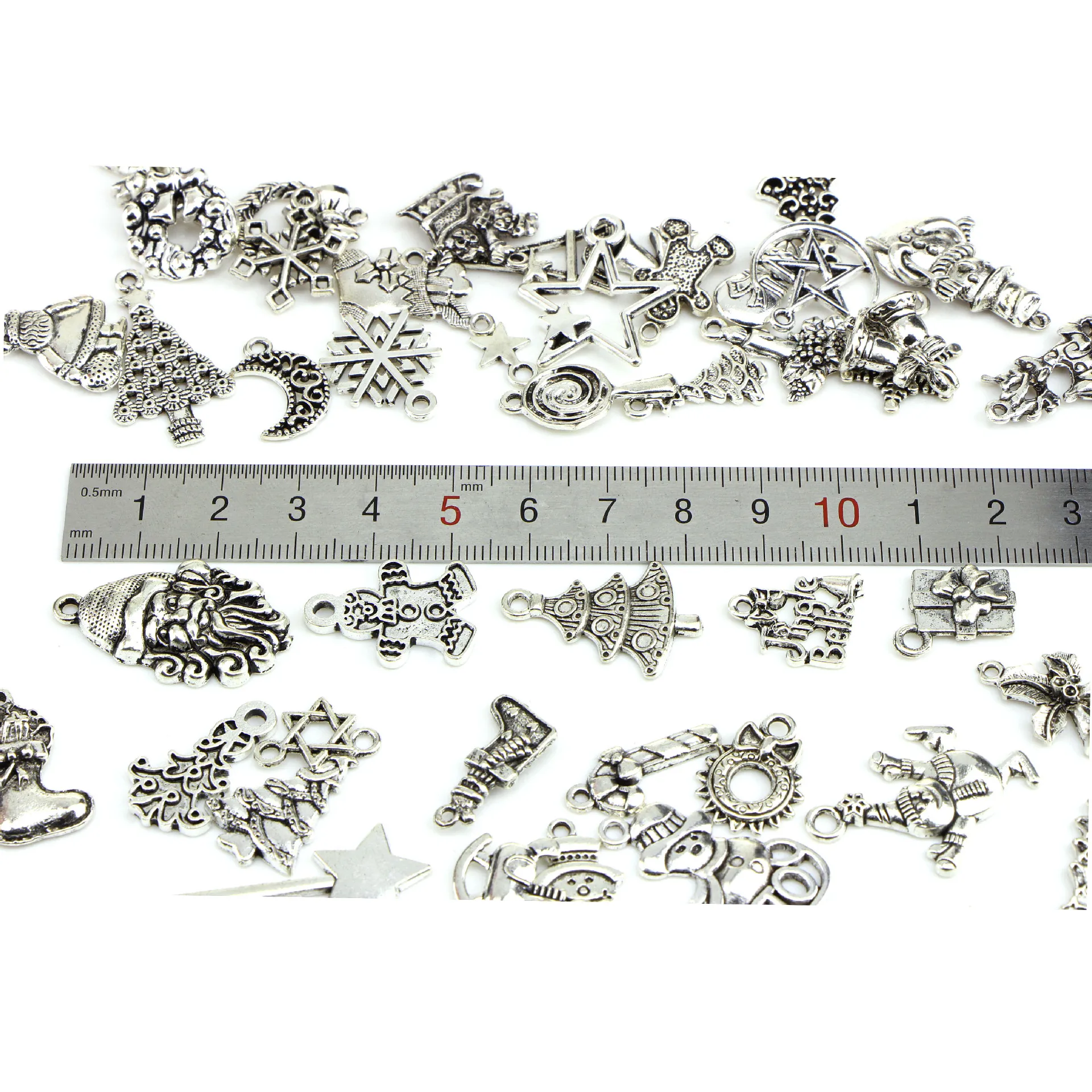 Source Factory Wholesale Bulk Mixed DIY Tibetan Silver Christmas Charms and  pendants for Jewelry Making on m.