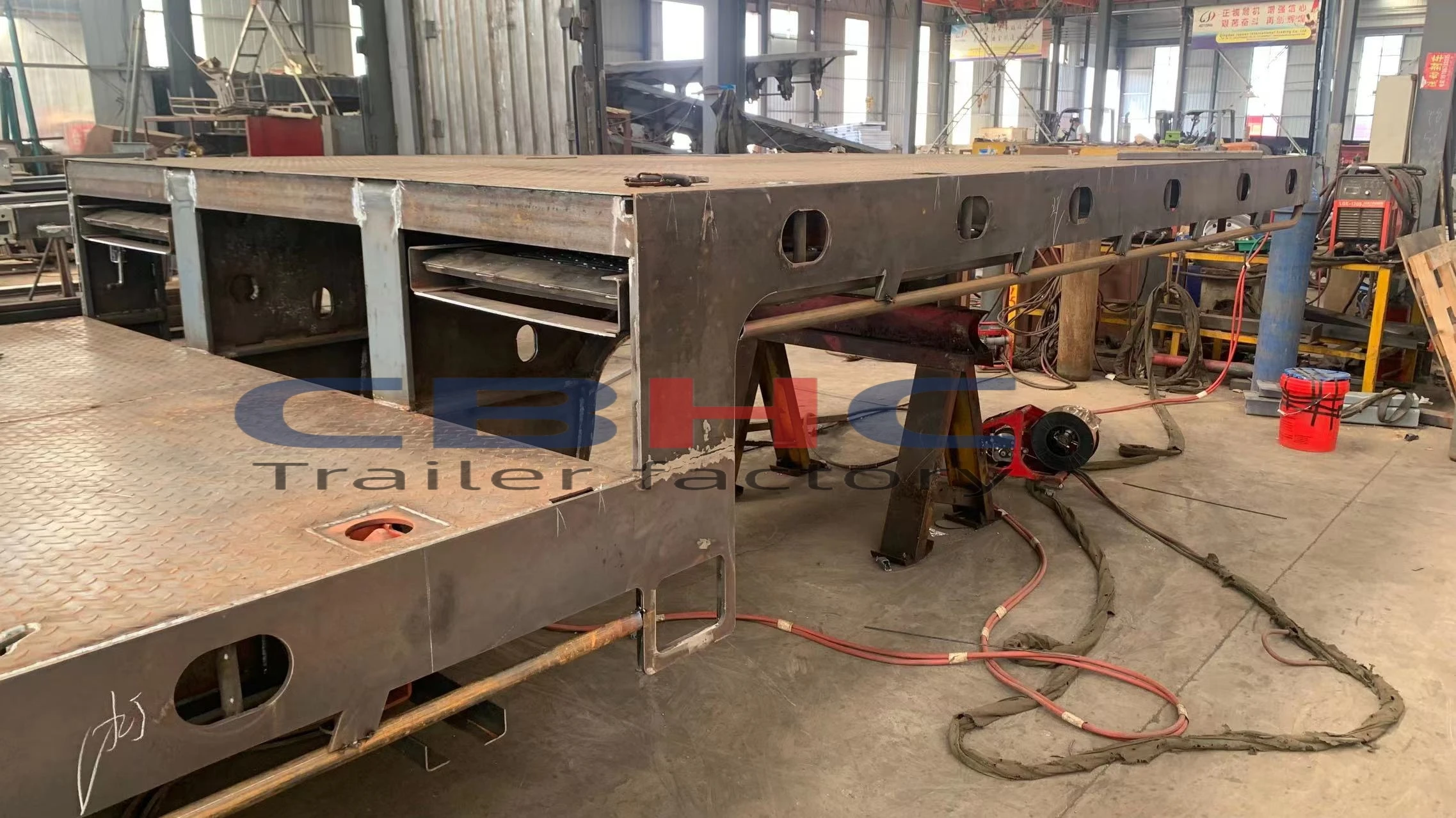 4axles Removable Lowboy Semi Trailer Detachable Gooseneck Low Bed Trailer Buy Low Bed Trailer