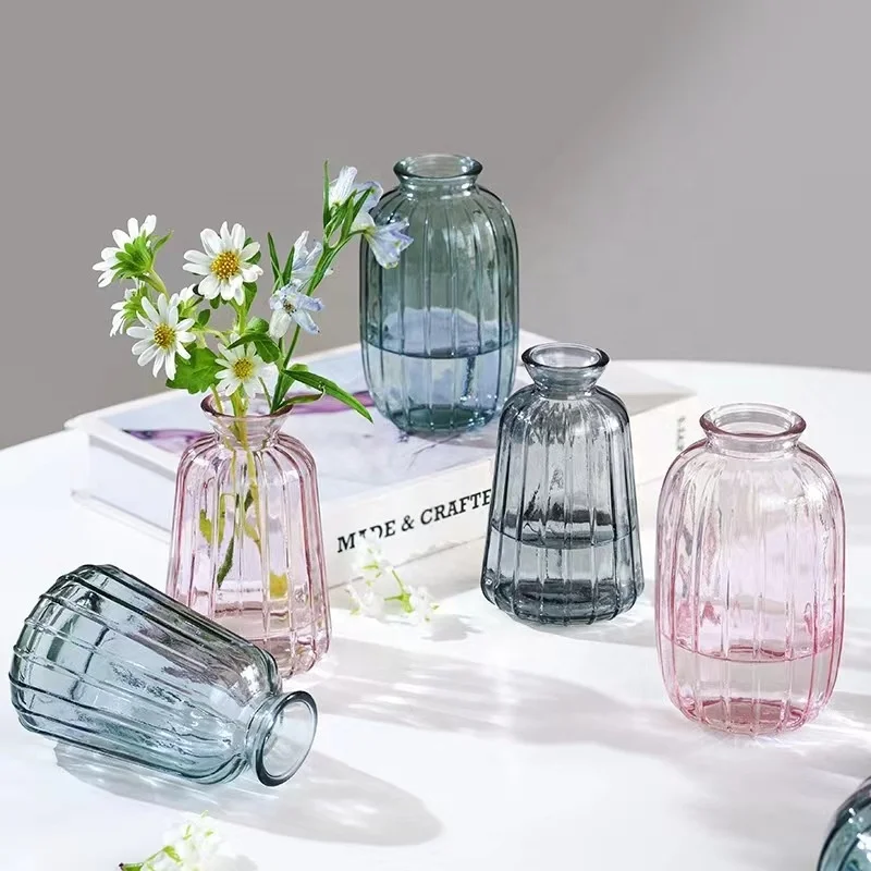 Nordic Transparent Vintage Round Small Clear Glass Bud Vase For Flower