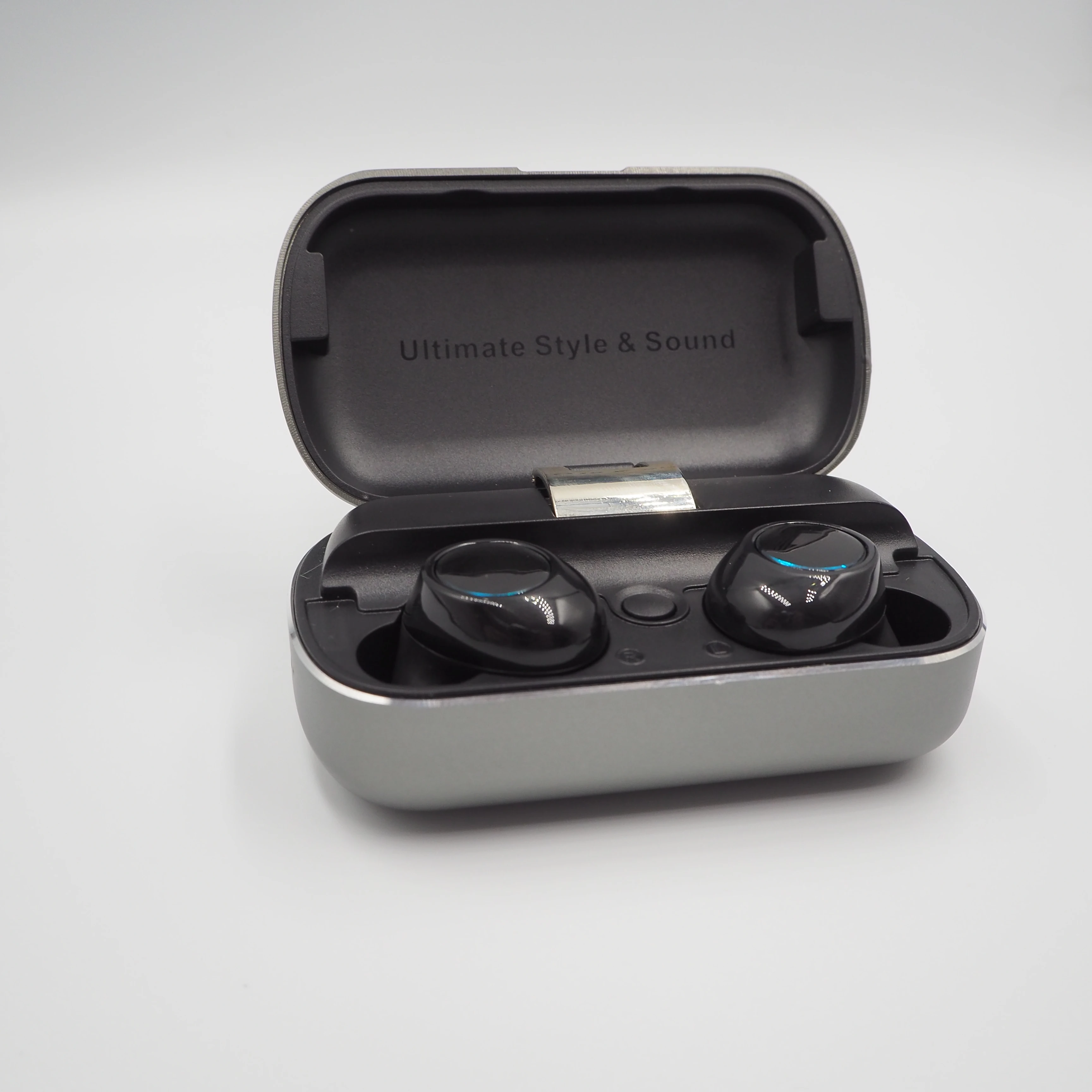 twin earphone with charging box
