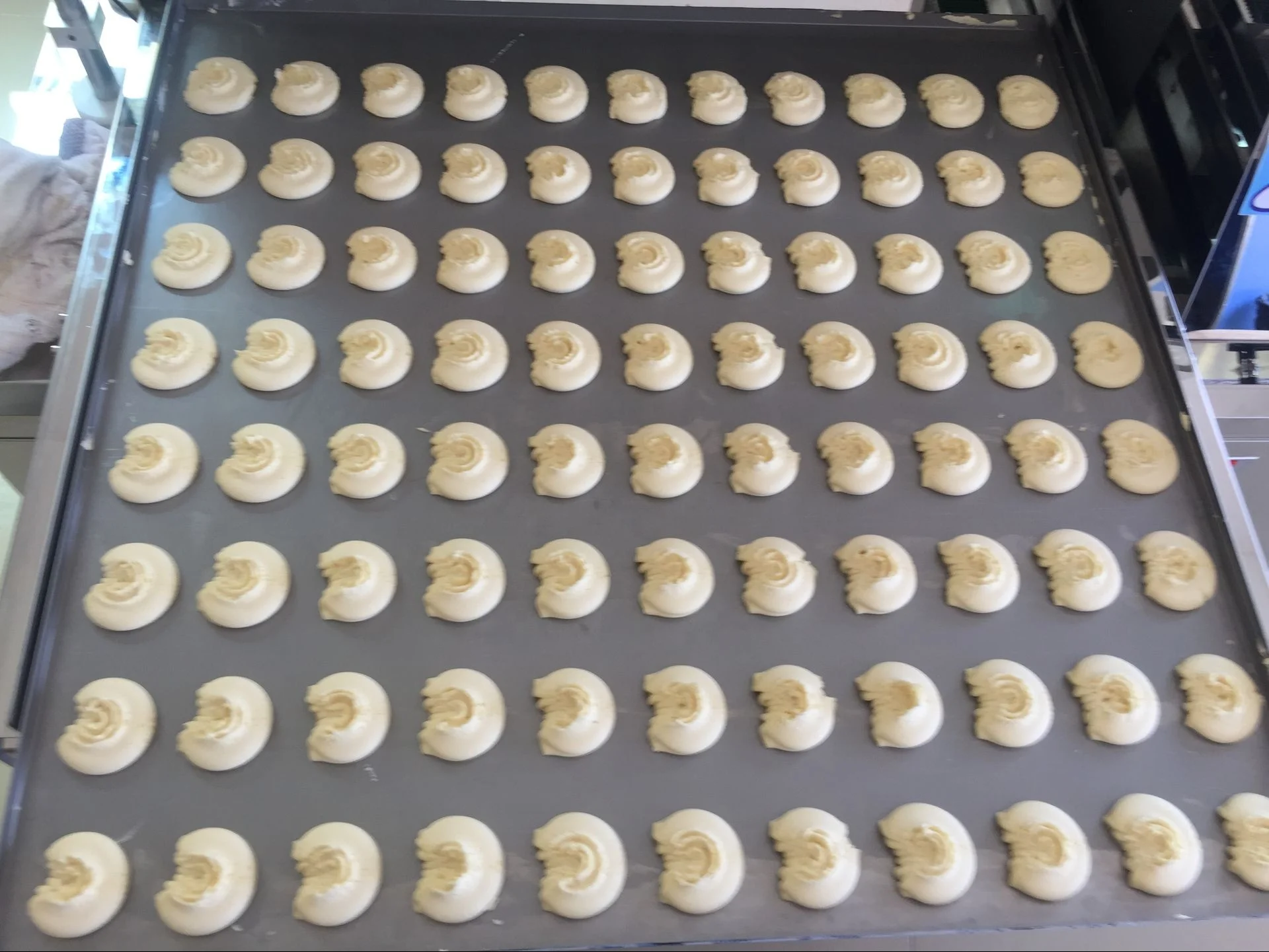 Automatic Cake Maker Mini Sweet Cake Machine Funnel 3d Cake Dropping Machine