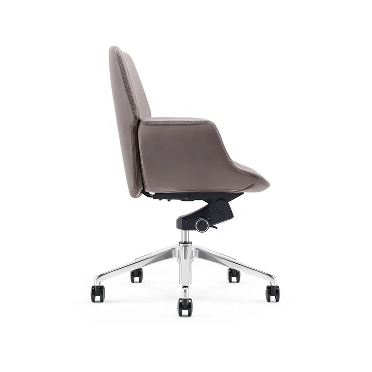 Modern Leather Executive Chair Classic Office Chair Ergonomic Design