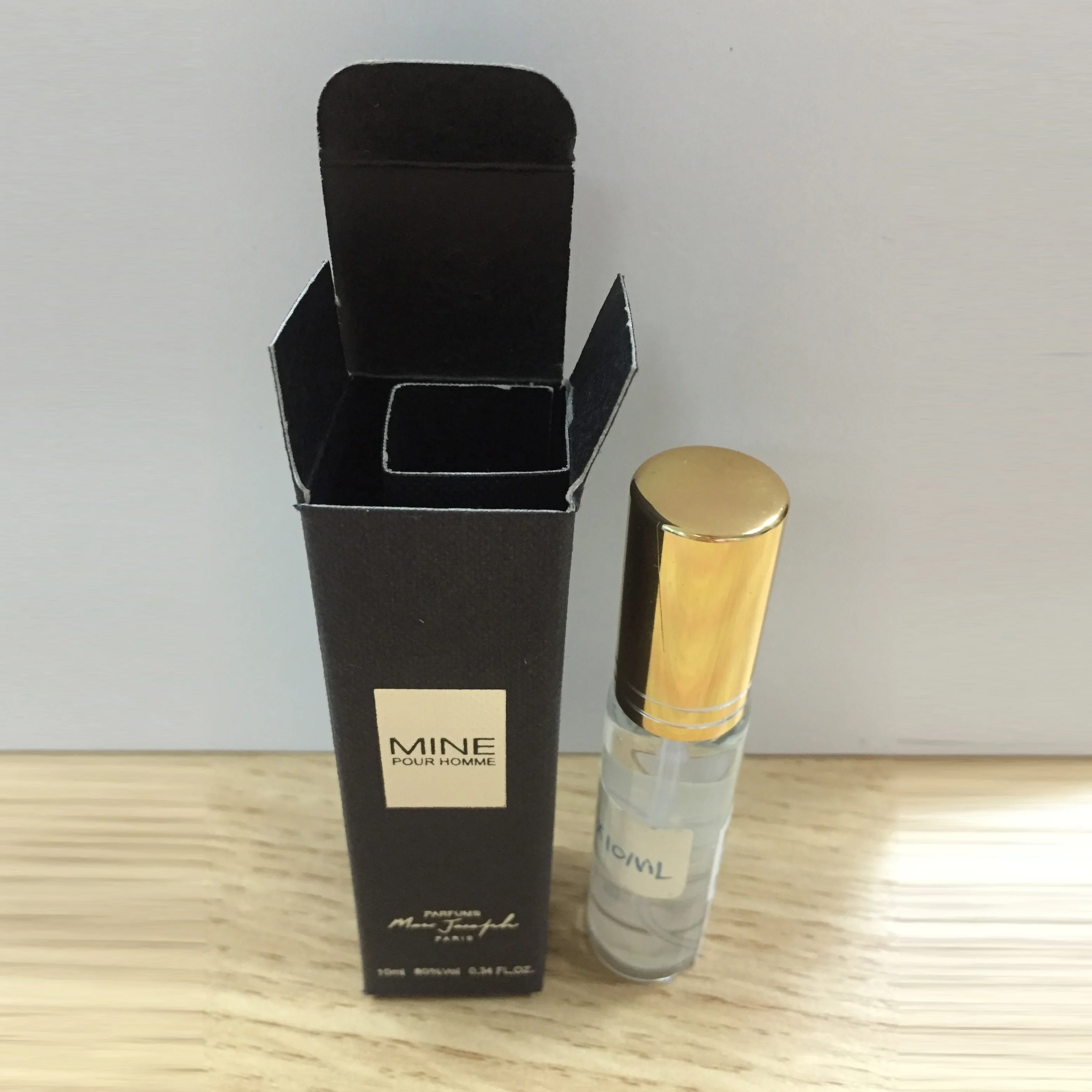 接受定制订单可回收的香水瓶包装盒