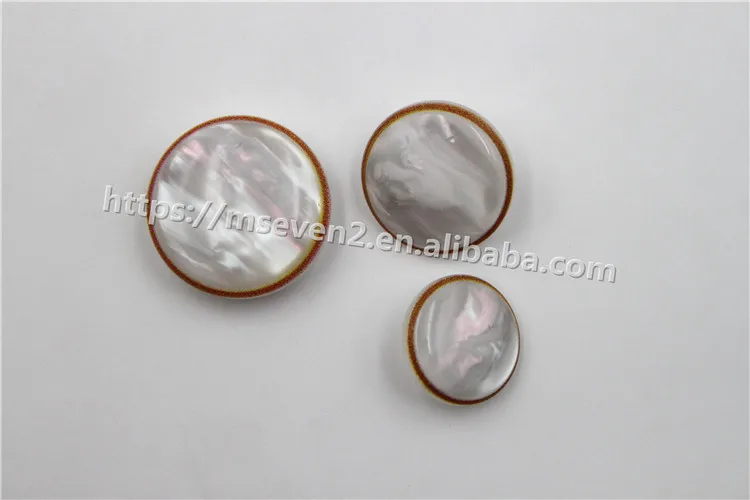 Оптовая продажа 2021, декоративные модные дизайнерские аксессуары для одежды, пластиковые пуговицы, белые квадратные пуговицы с 2 отверстиями