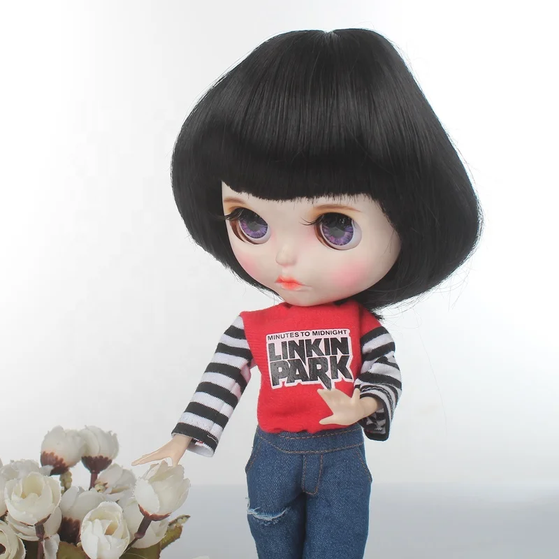 
Синтетическая кукла Blythe черного цвета с короткими волосами для оптовой продажи 