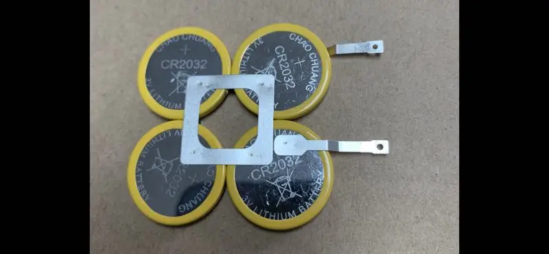 3.0V Lithium Button Coin Cell Battery CMOS CR2450 Battery with Wire Connector