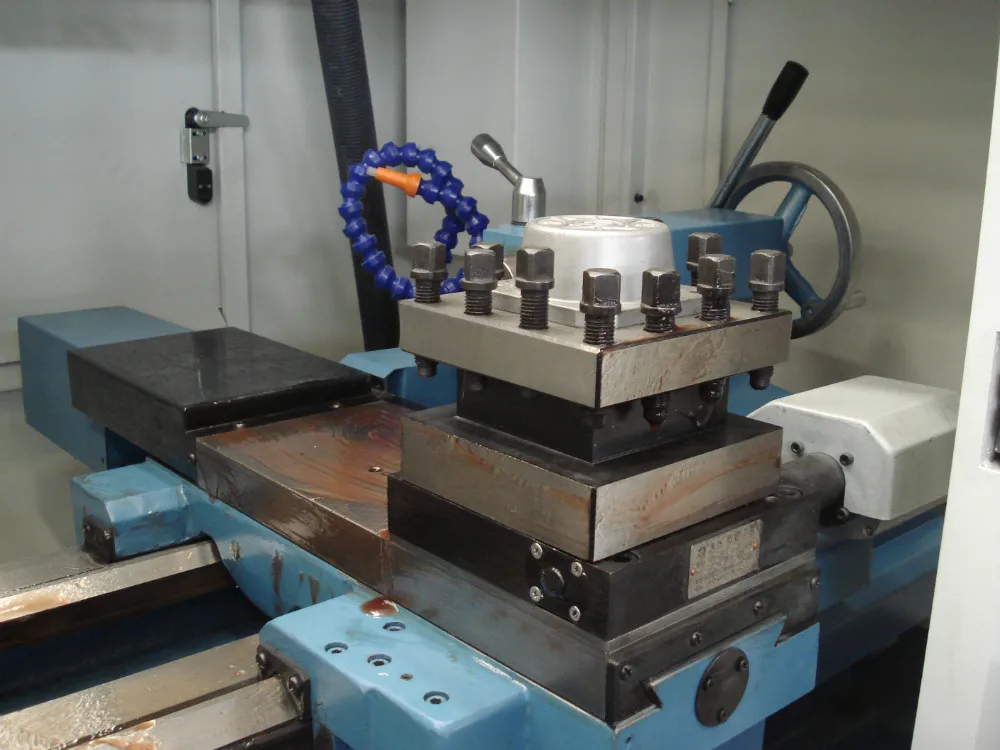 Roll Turning Lathe Heavy Duty Lathe Horizontal Universal Manual Lathe Machine C61160