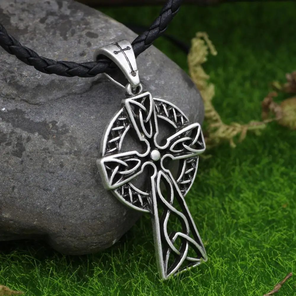 Birka Cross – Viking Kristall producing and selling viking jewellery