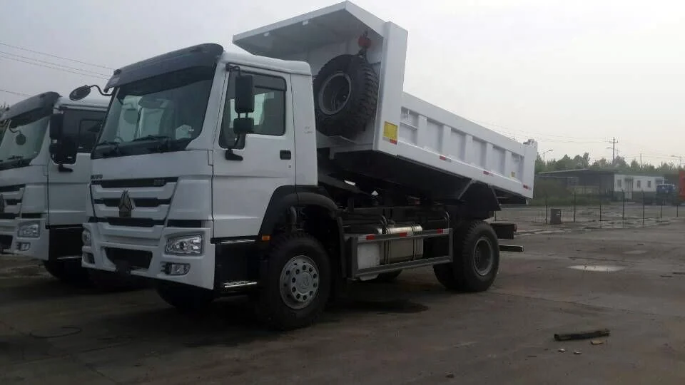 Sinotruk HOWO 4x2 мини-самосвал. Sinotruck HOWO 4x2 zz3167m4611. HOWO самосвалы 2021. Китайские самосвалы 90,т.